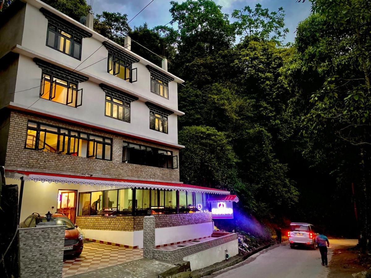 Daksha Pelling Nest Hotel Eksteriør billede