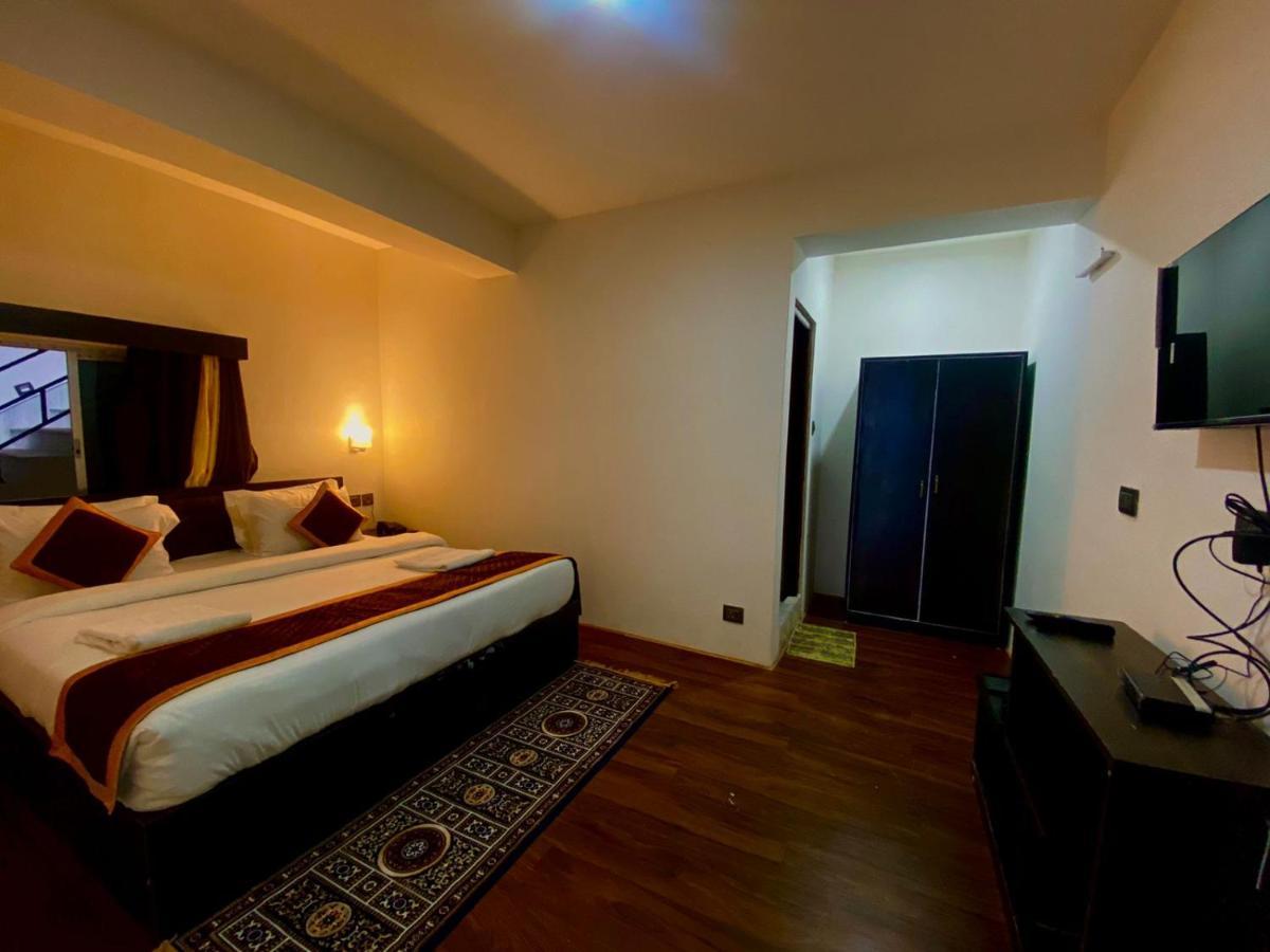 Daksha Pelling Nest Hotel Eksteriør billede